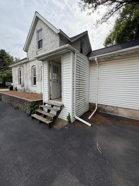 1005 W Taylor Street, Bloomington, IL 61701