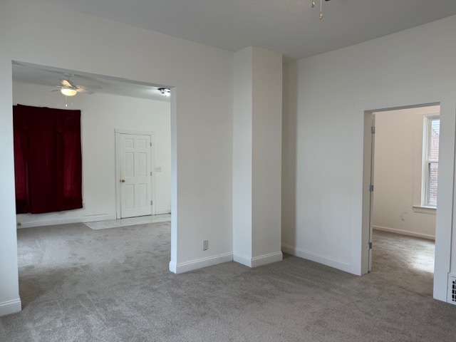 1005 W Taylor Street, Bloomington, IL 61701