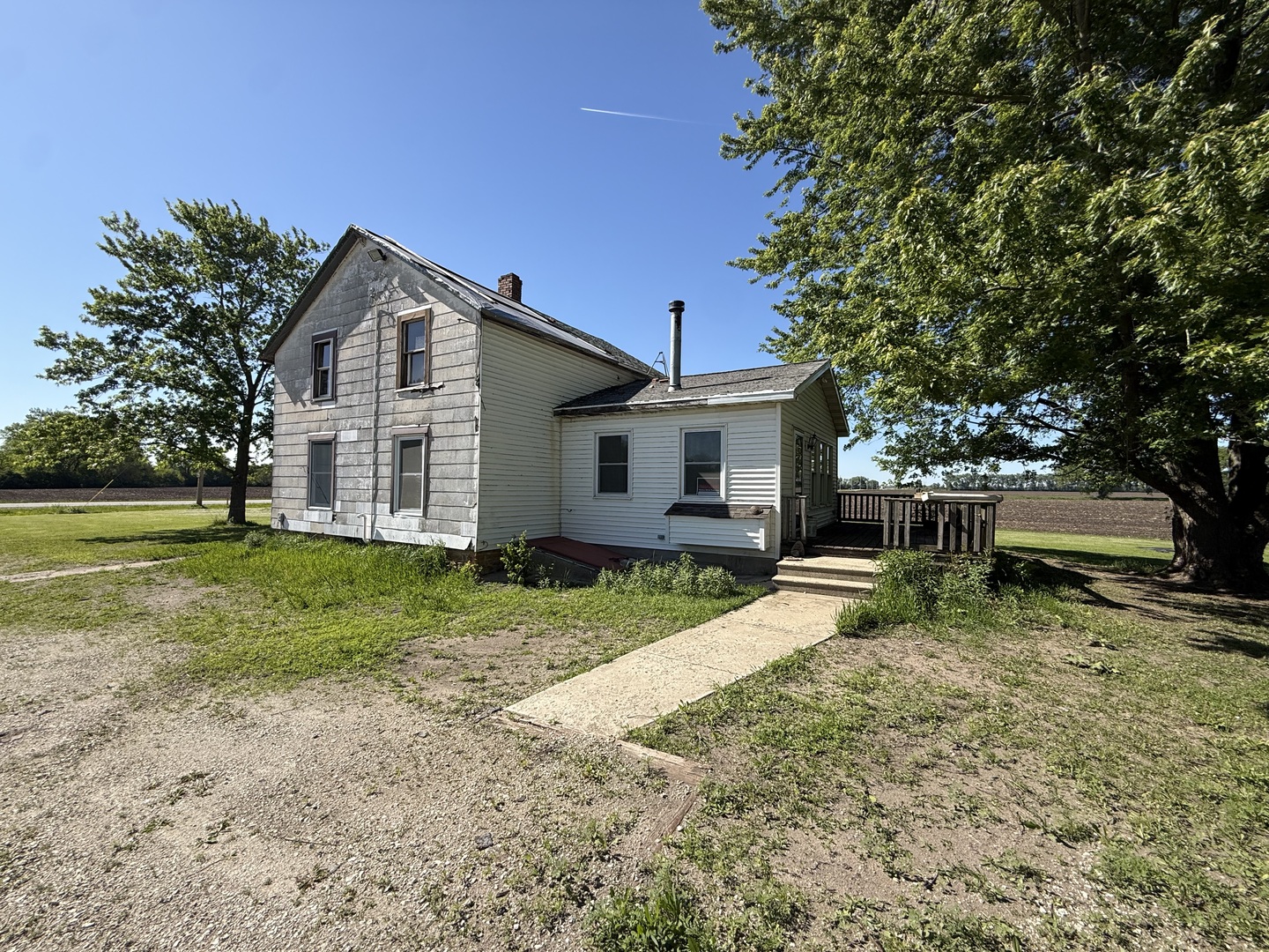 4883 N 19000 Road, Gardner, IL 60424