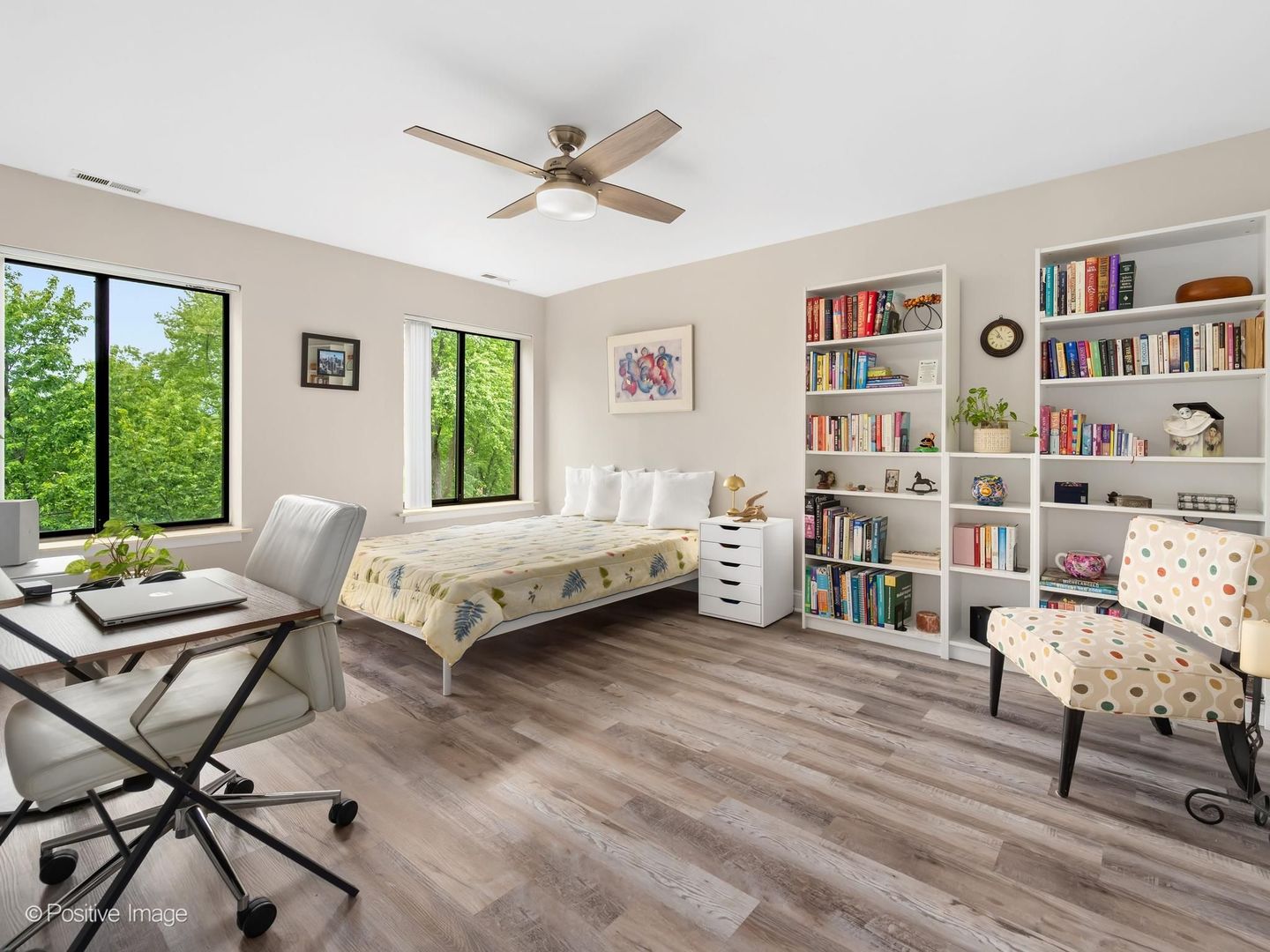120 Lakeview Drive #417, Bloomingdale, IL 60108
