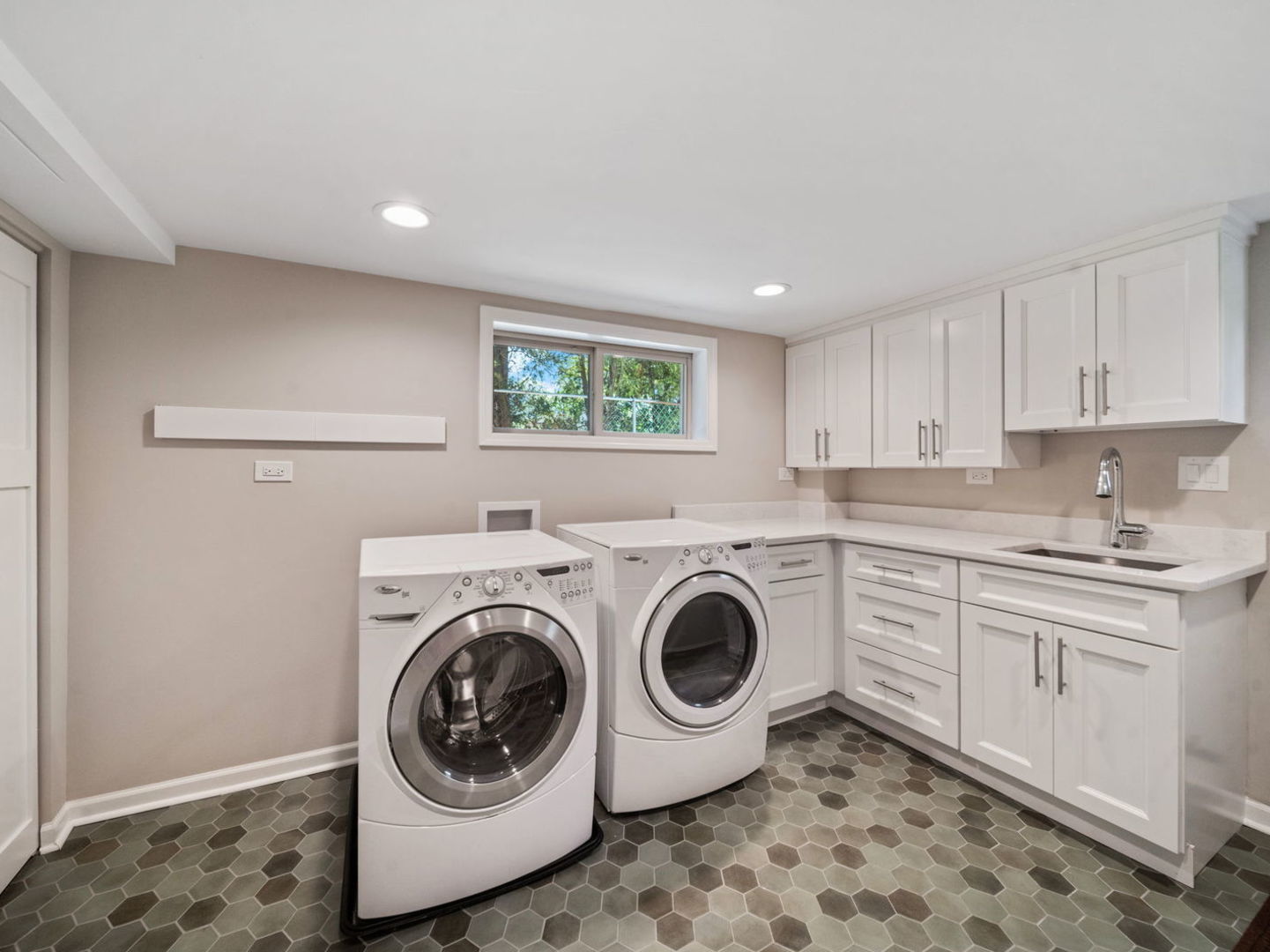 116 E Maple Street, Lombard, IL 60148