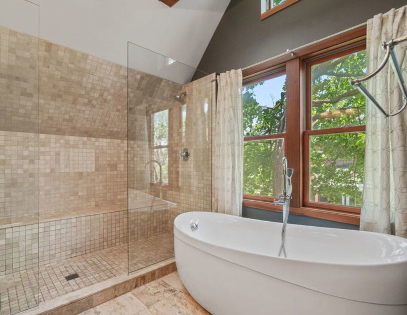 116 E Maple Street, Lombard, IL 60148