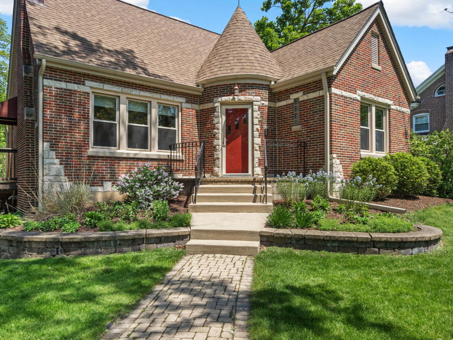116 E Maple Street, Lombard, IL 60148
