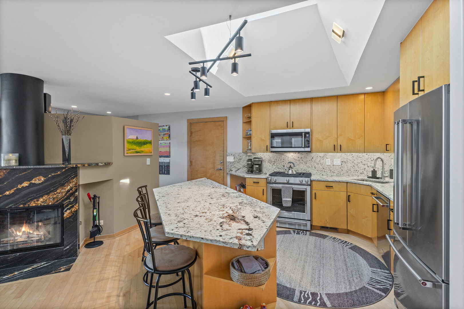 820 Lawler Avenue, Wilmette, IL 60091