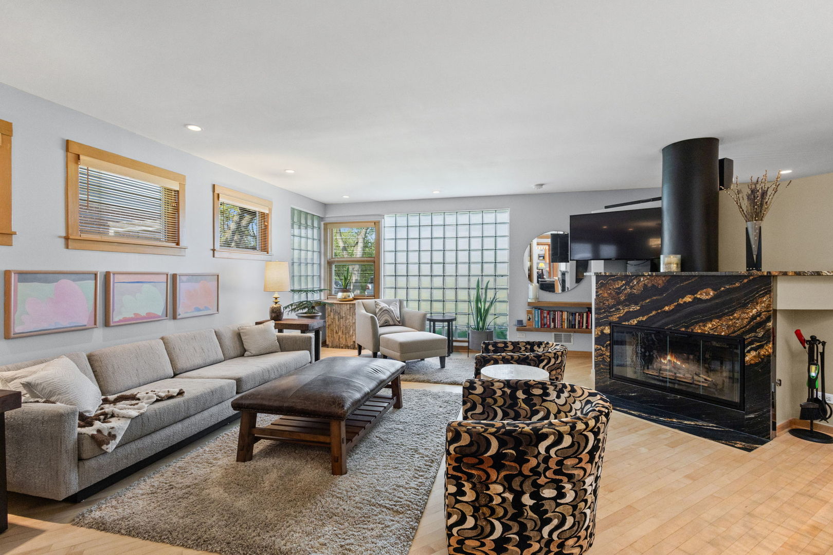 820 Lawler Avenue, Wilmette, IL 60091