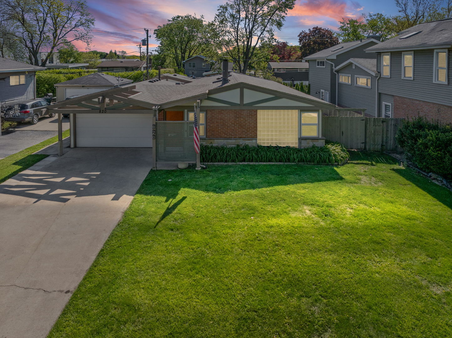 820 Lawler Avenue, Wilmette, IL 60091