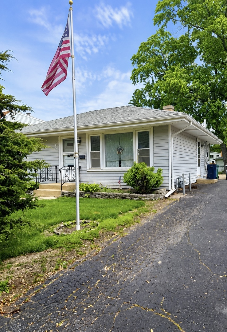 333 N Garfield Street, Lombard, IL 60148
