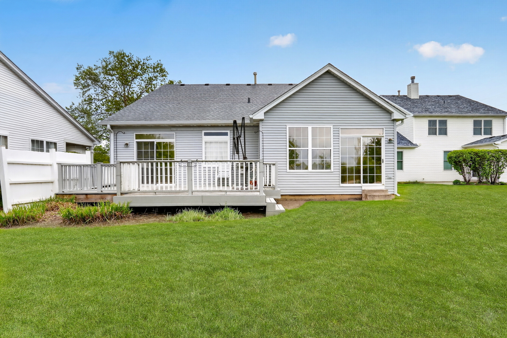 2232 Wilshire Court, Grayslake, IL 60030