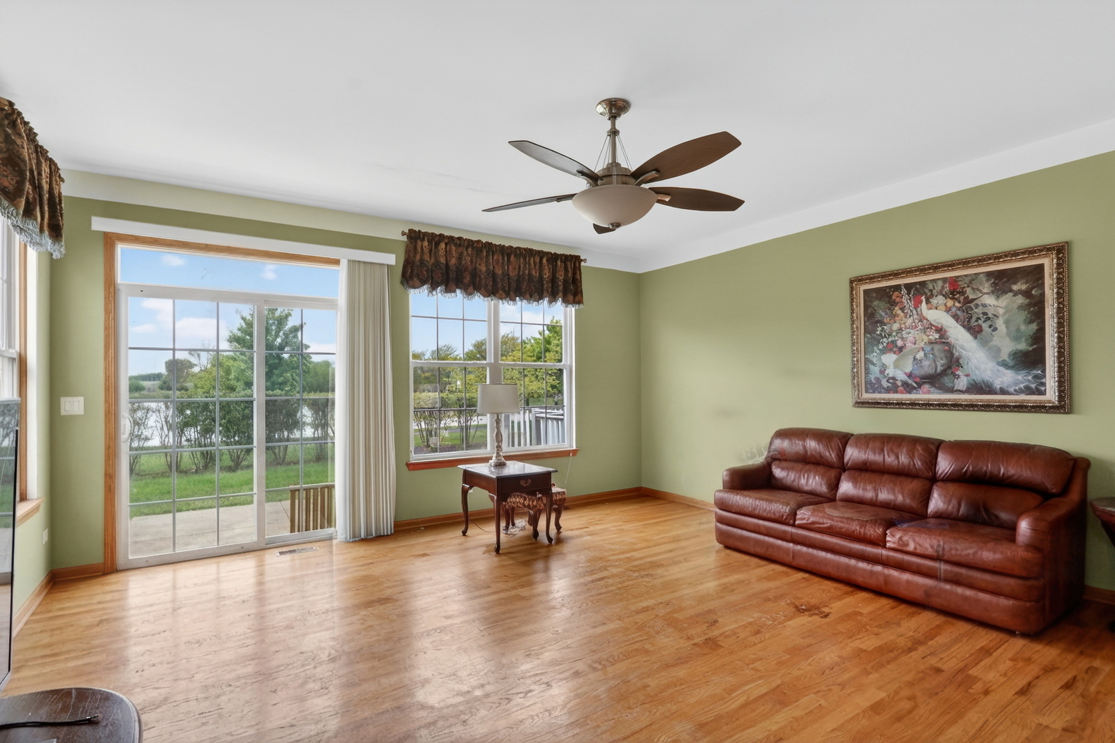 2232 Wilshire Court, Grayslake, IL 60030