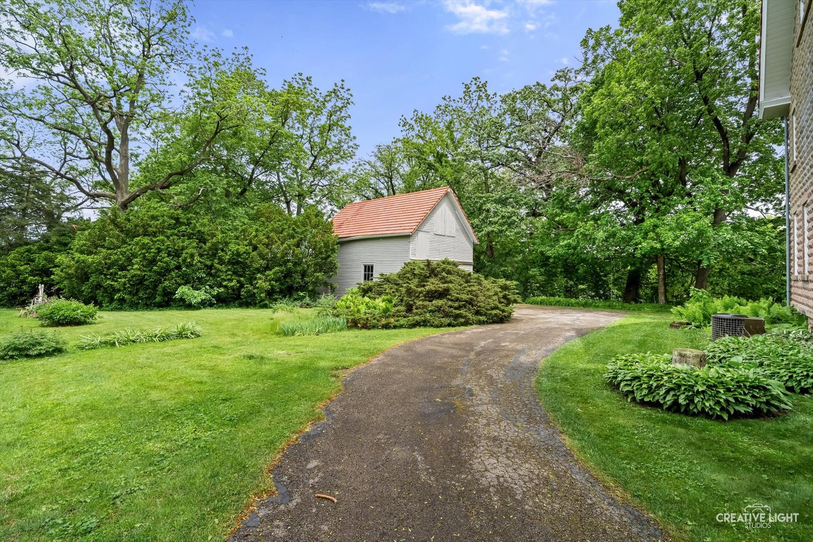 330 Church Street, Earlville, IL 60518