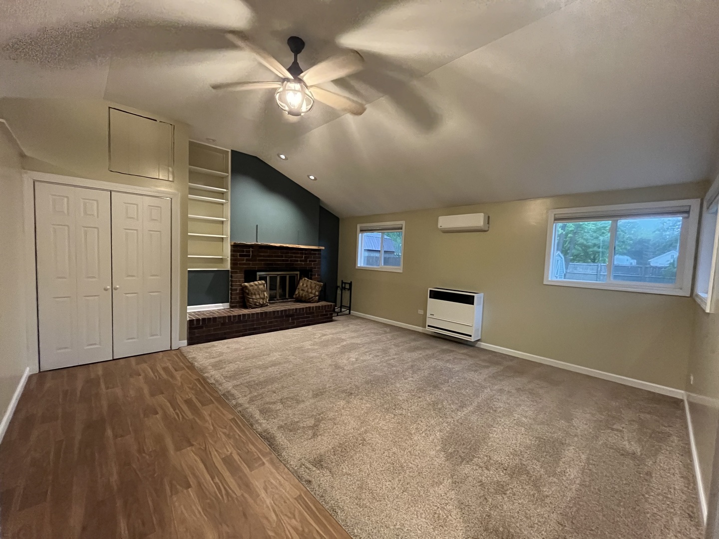 205 S Jackson Street, Gardner, IL 60424