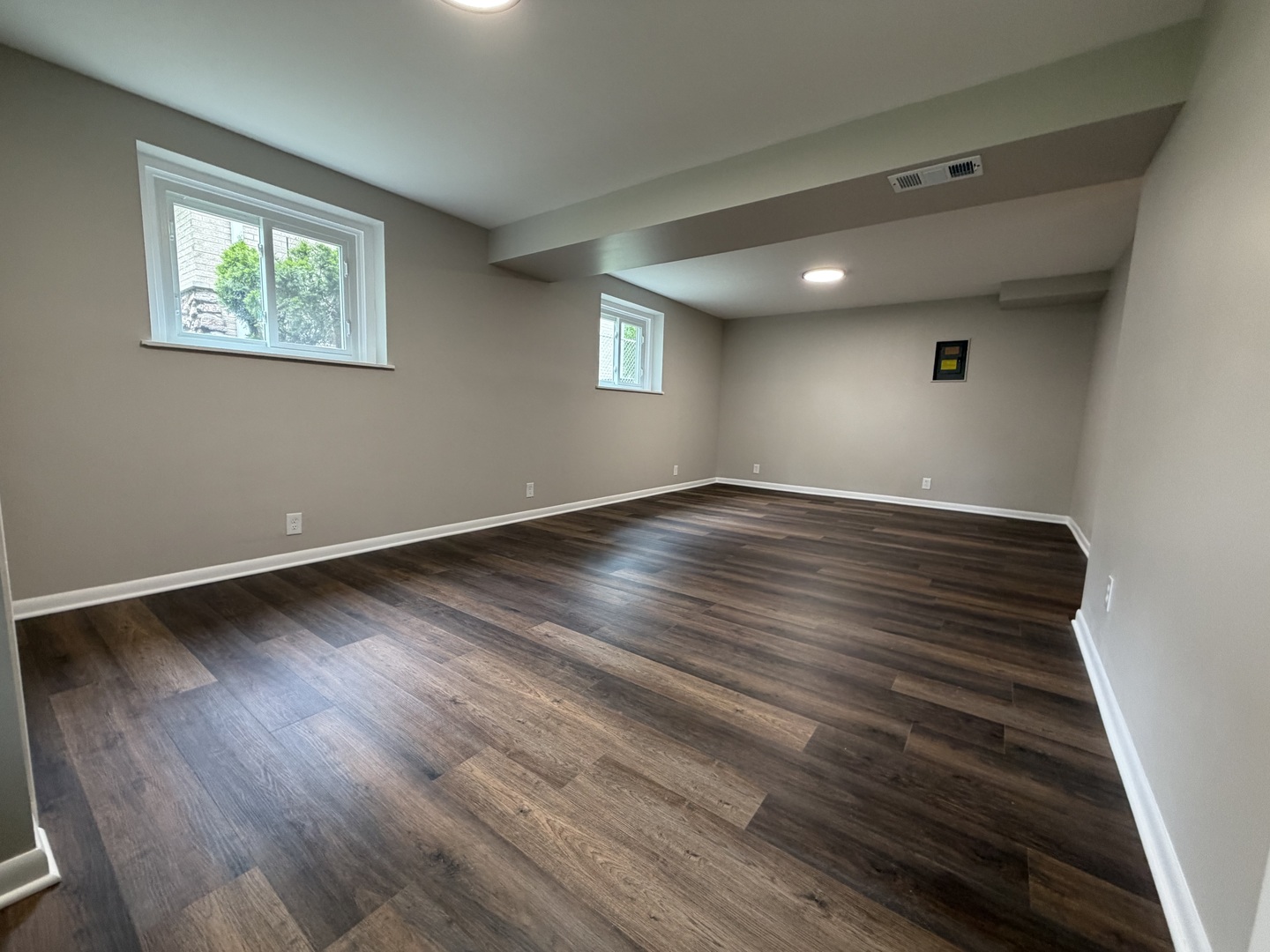 705 W Fitzhenry Court, Glenwood, IL 60425