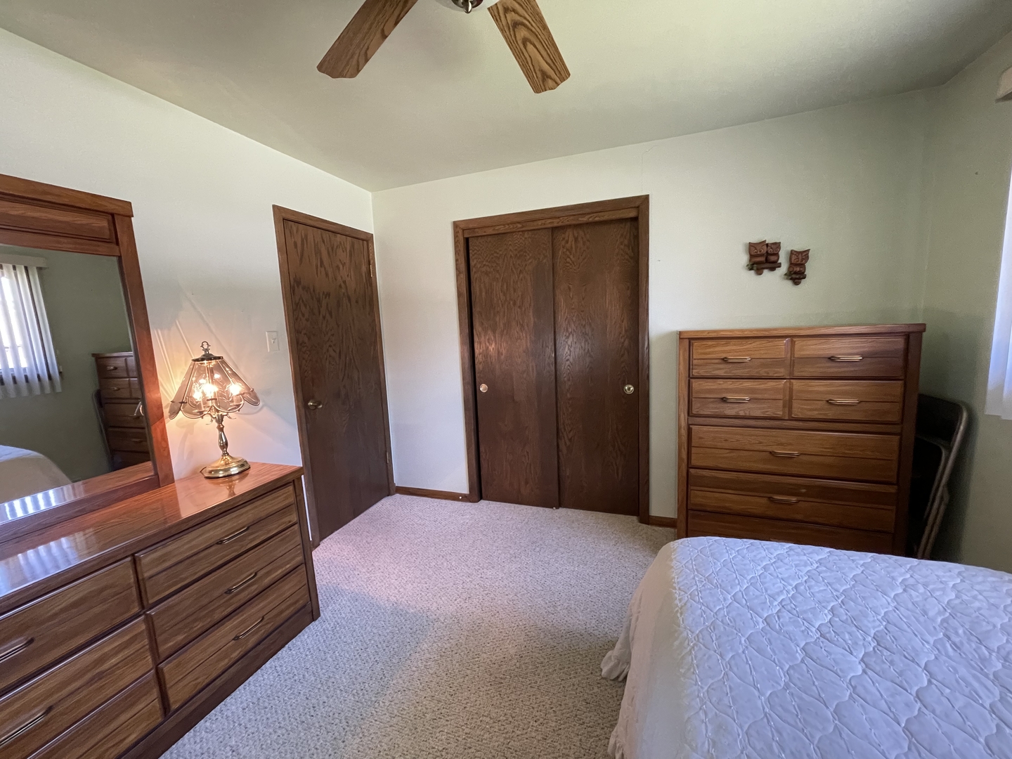 10228 S 80th Court, Palos Hills, IL 60465