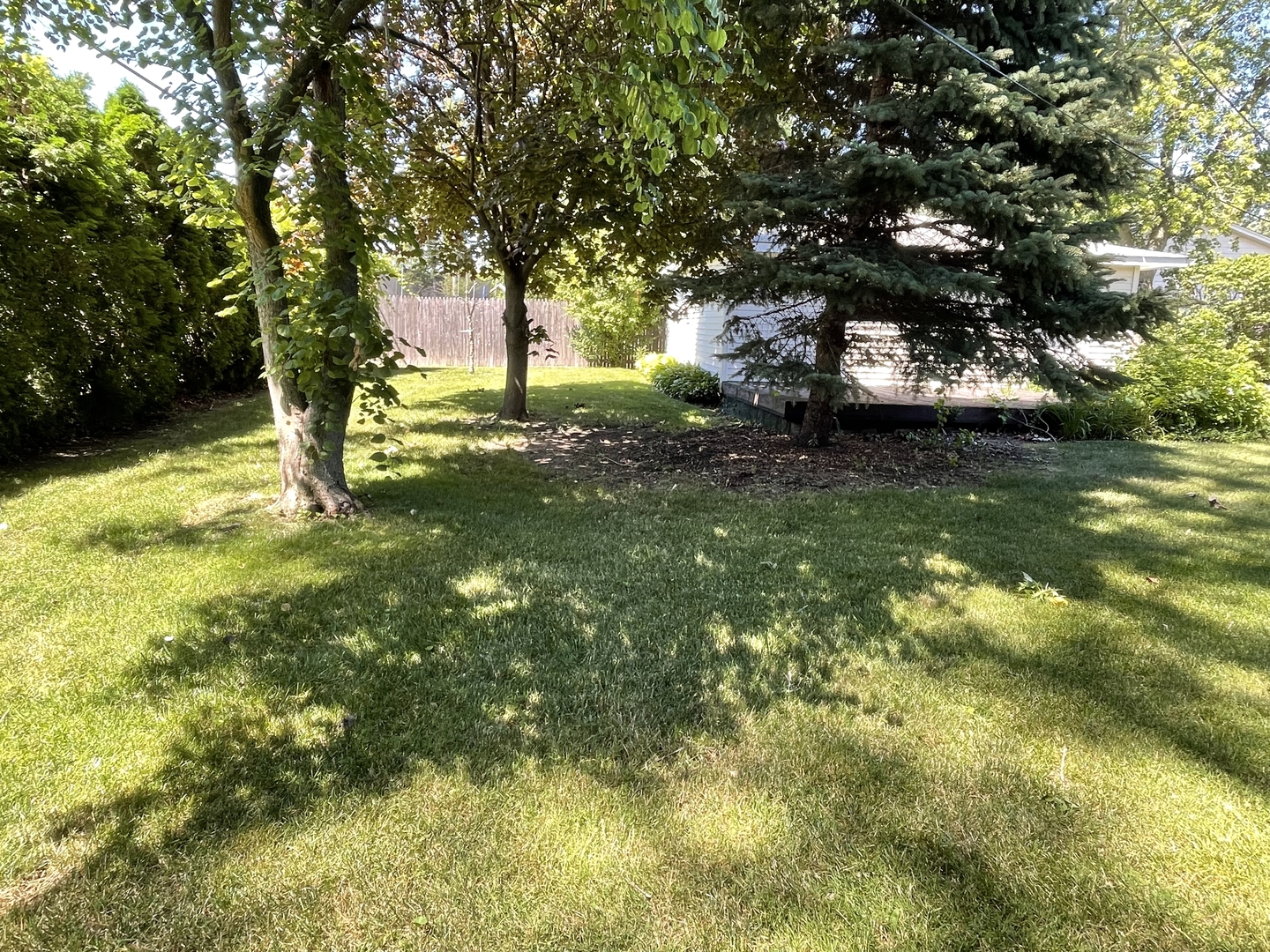 10228 S 80th Court, Palos Hills, IL 60465
