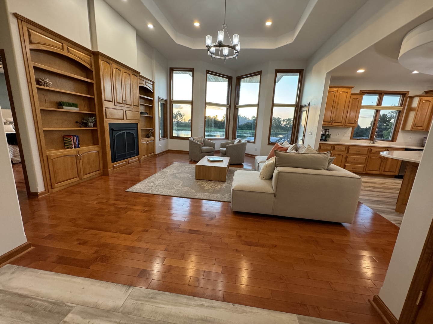 8726 E Goodfarm Road, Gardner, IL 60424