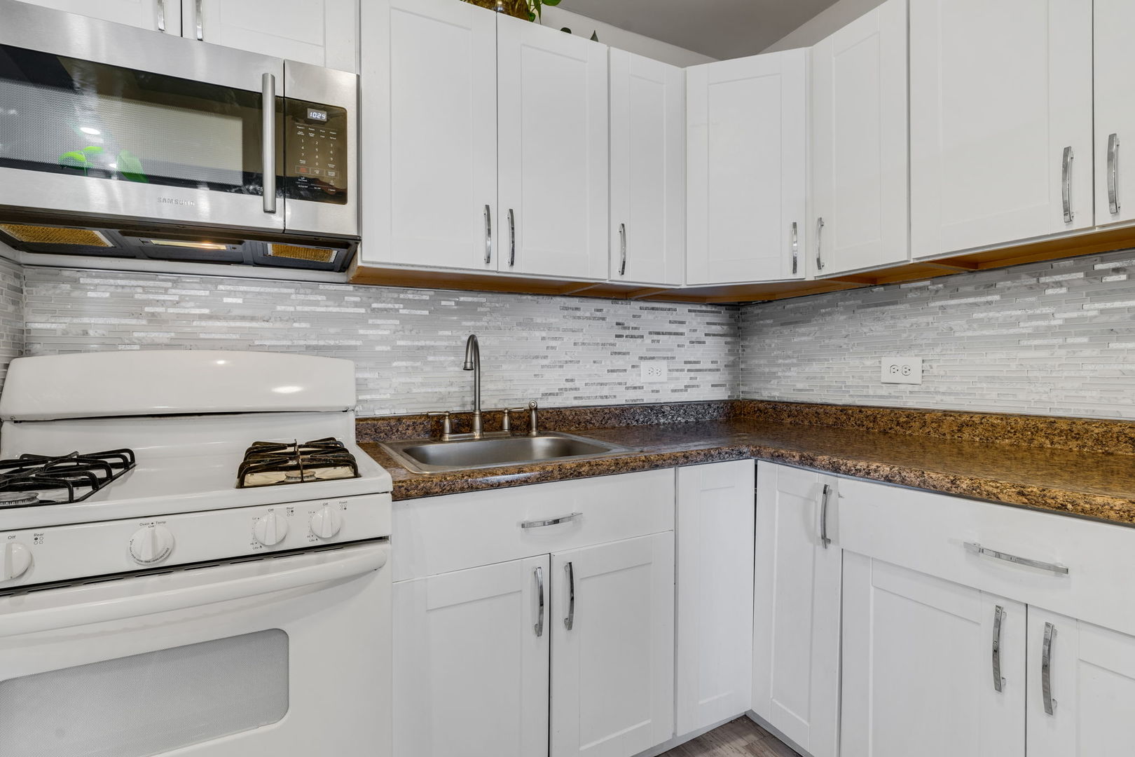 9820 S Pulaski Road #315, Oak Lawn, IL 60453