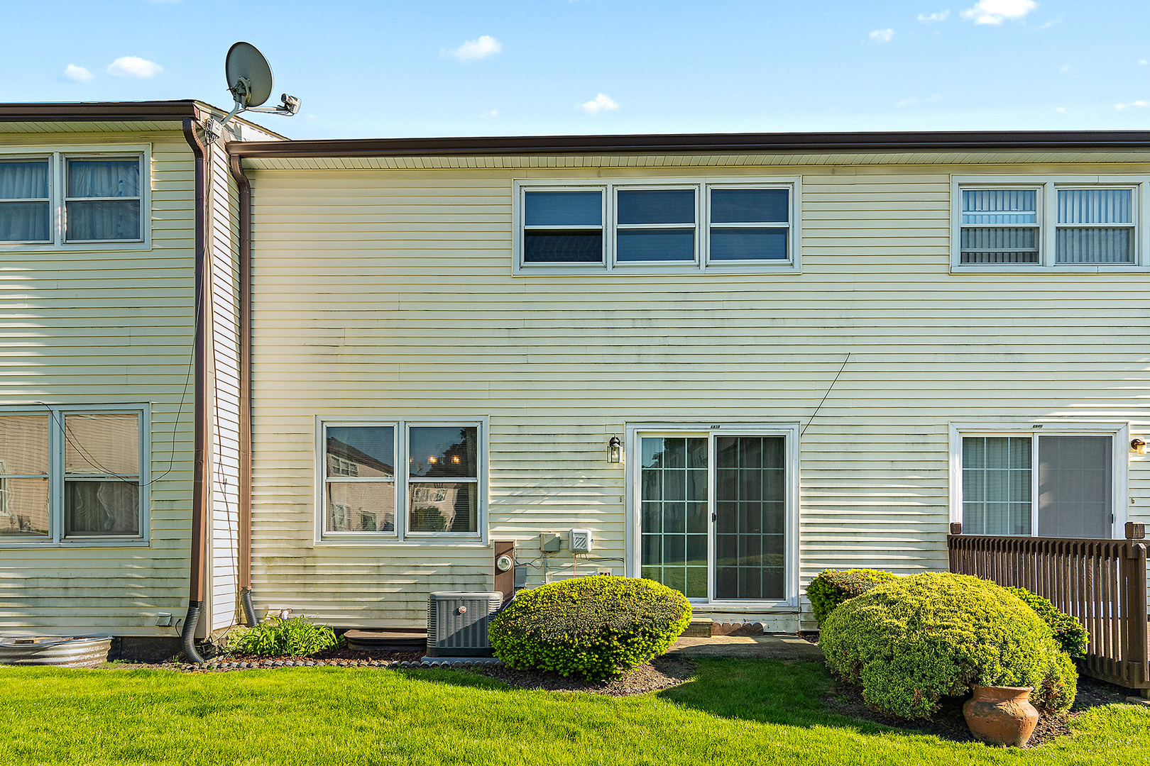 6838 Winston Drive, Tinley Park, IL 60477