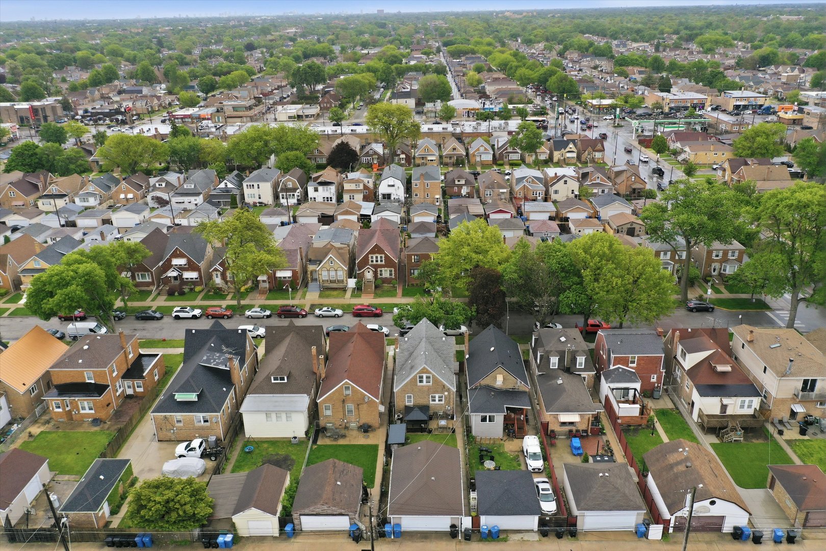 6638 S Karlov Avenue, Chicago, IL 60629