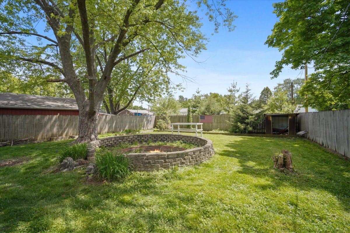 505 E Poplar Street, Normal, IL 61761