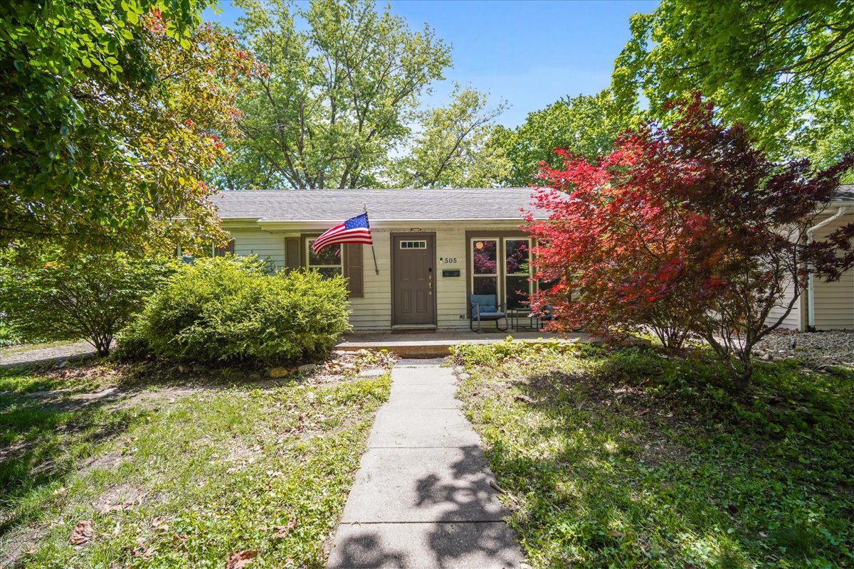 505 E Poplar Street, Normal, IL 61761