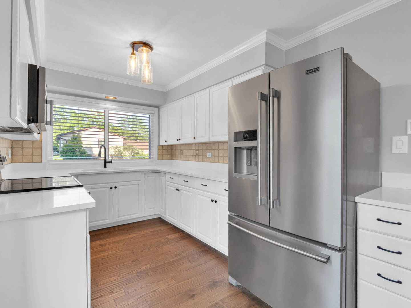 1145 N Thackeray Drive, Palatine, IL 60067