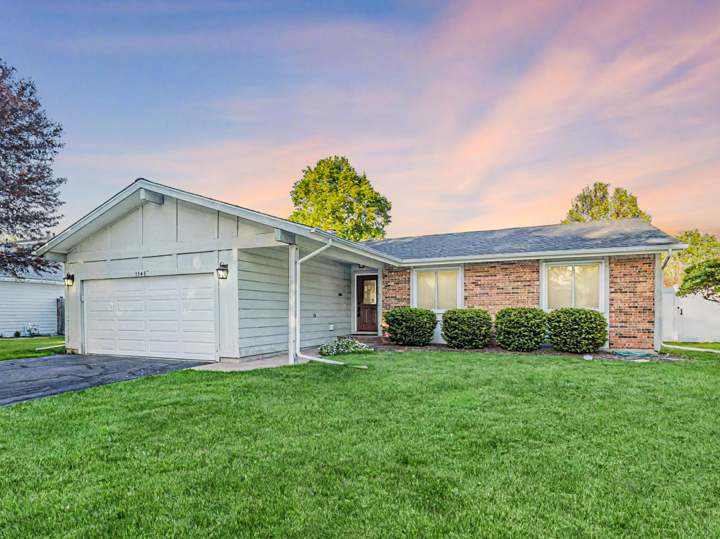 1145 N Thackeray Drive, Palatine, IL 60067
