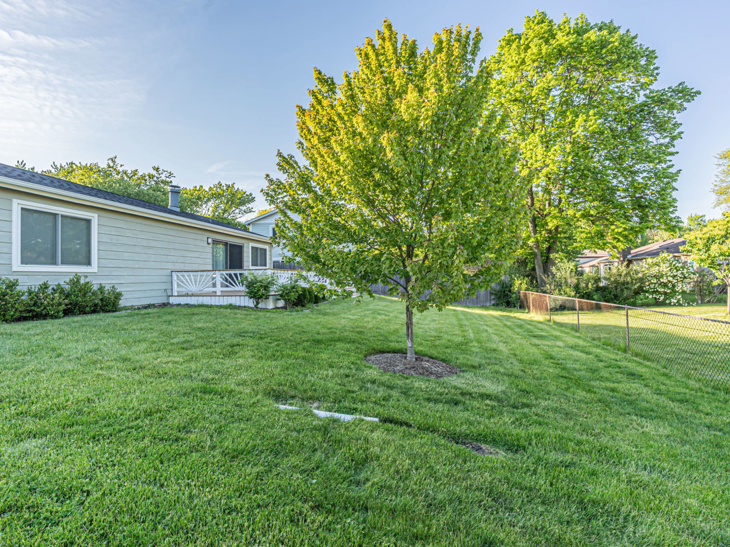 1145 N Thackeray Drive, Palatine, IL 60067