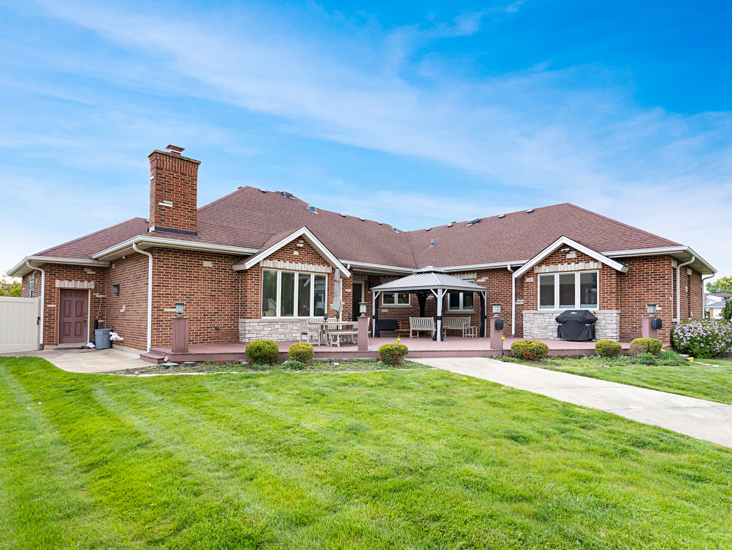 5605 S Kensington Avenue, Countryside, IL 60525