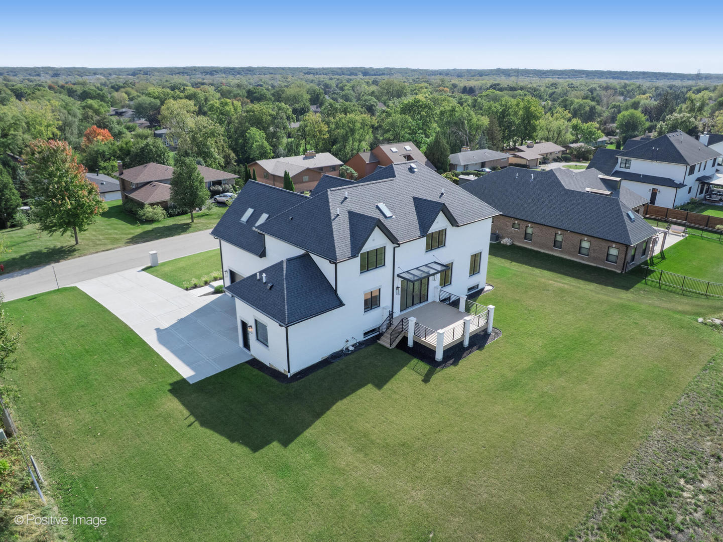 8302 Pleasant View Avenue, Willow Springs, IL 60480