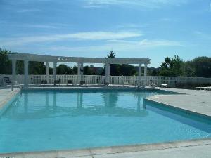 3142 Falling Waters Lane #3142, Lindenhurst, IL 60046