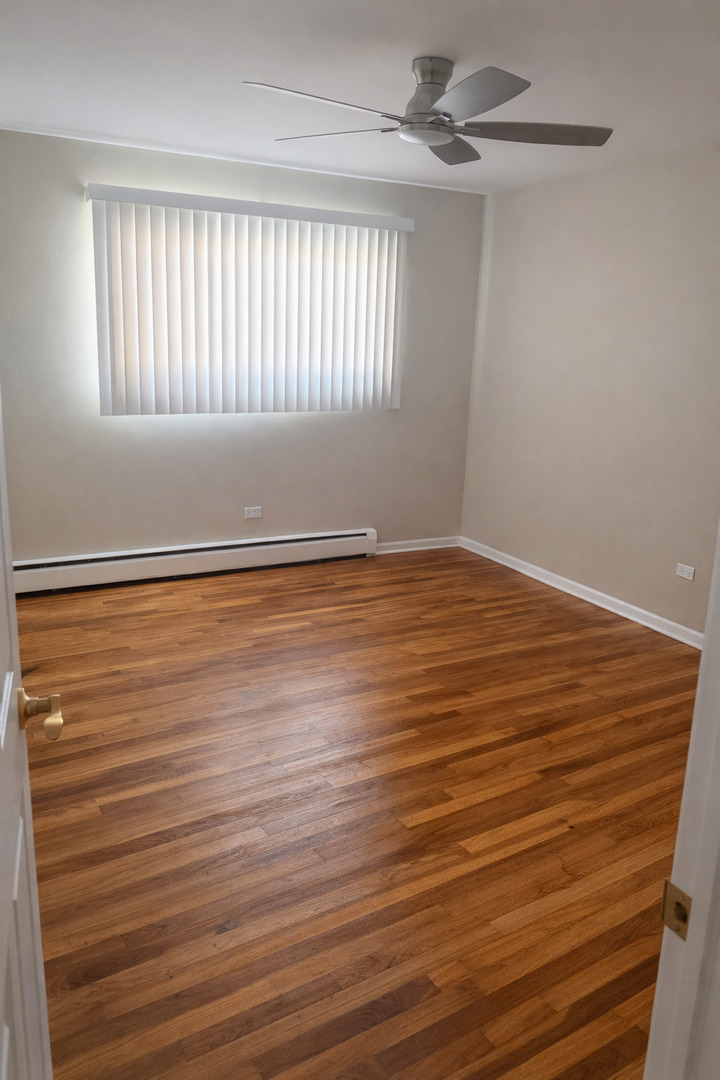 8828 N Leslie Lane #1F, Des Plaines, IL 60016