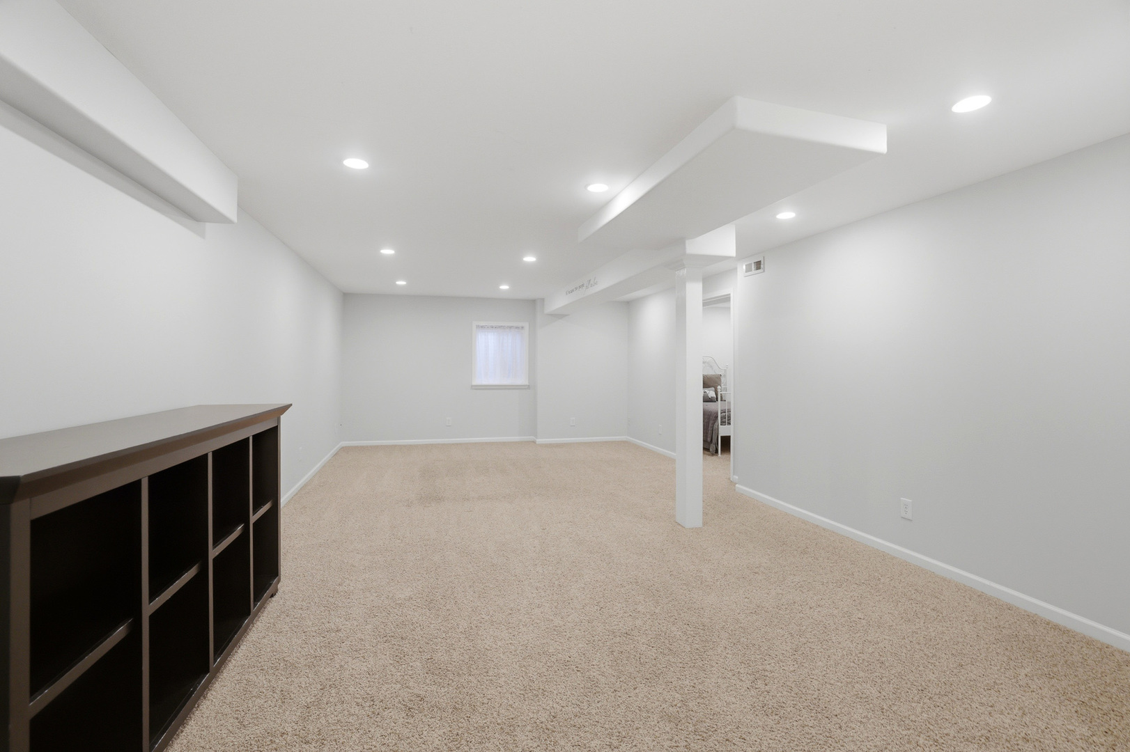 400 Willow Road, Lakemoor, IL 60051