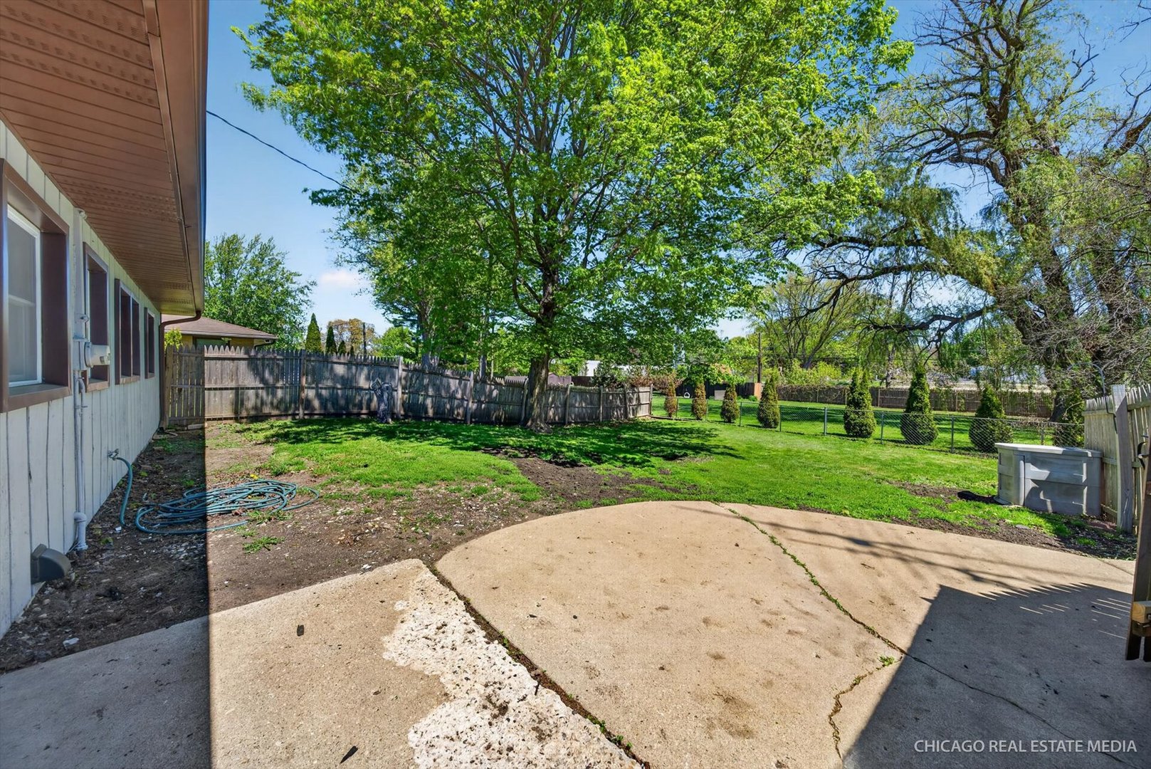 41557 N Illinois Street, Zion, IL 60099