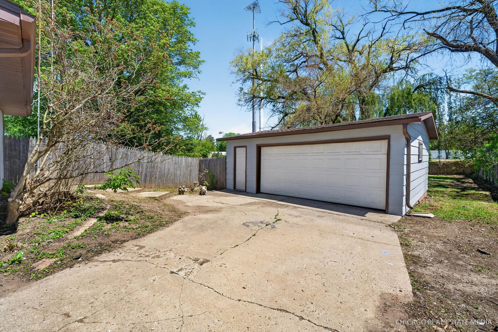 41557 N Illinois Street, Zion, IL 60099