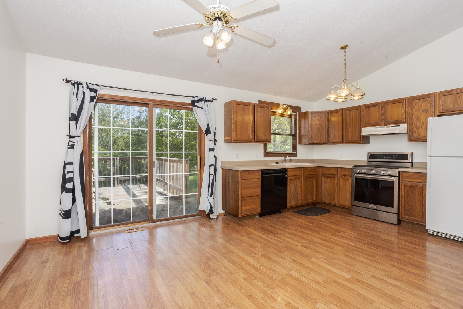 1309 W Indian Drive, Pontiac, IL 61764
