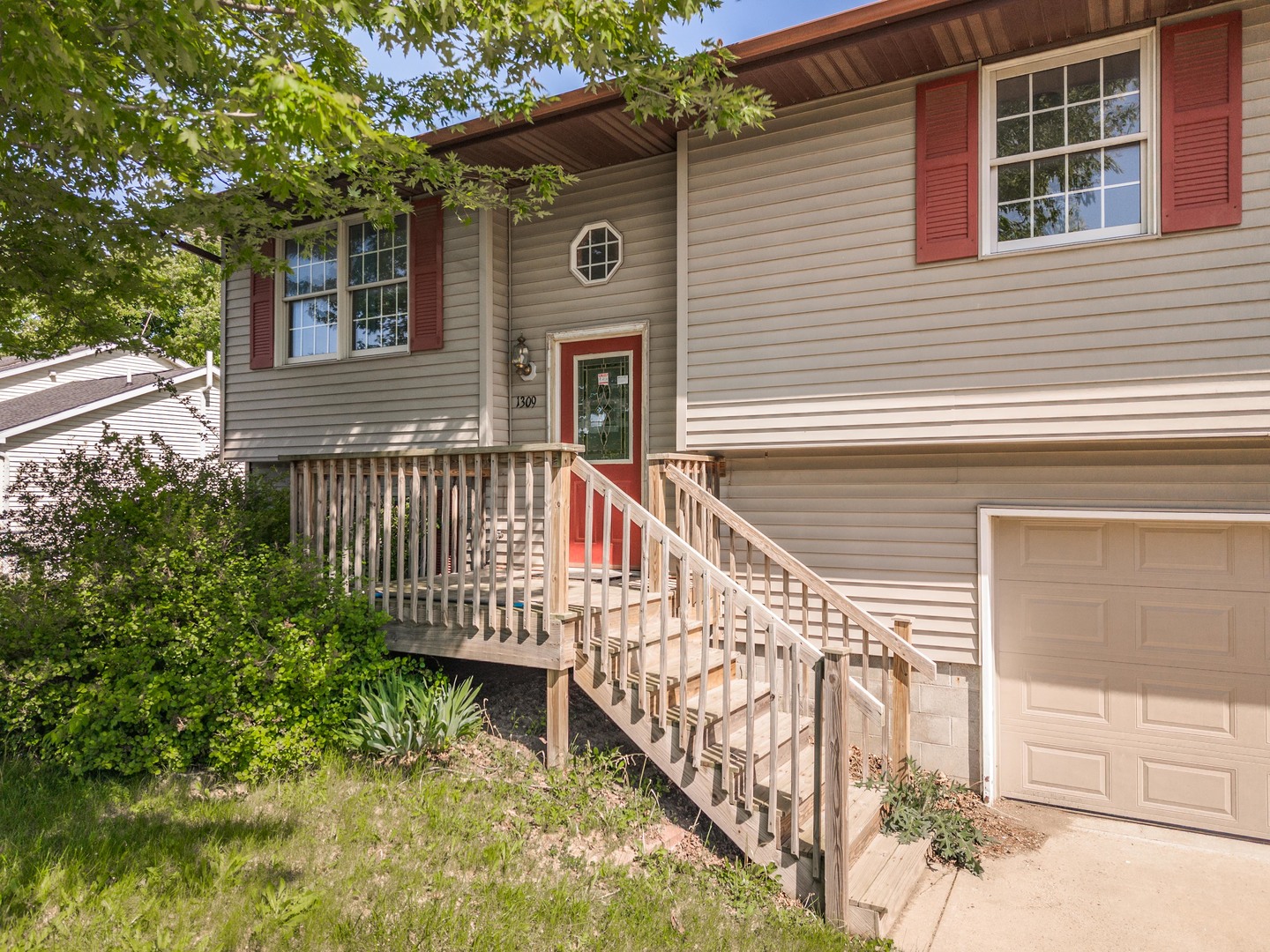 1309 W Indian Drive, Pontiac, IL 61764