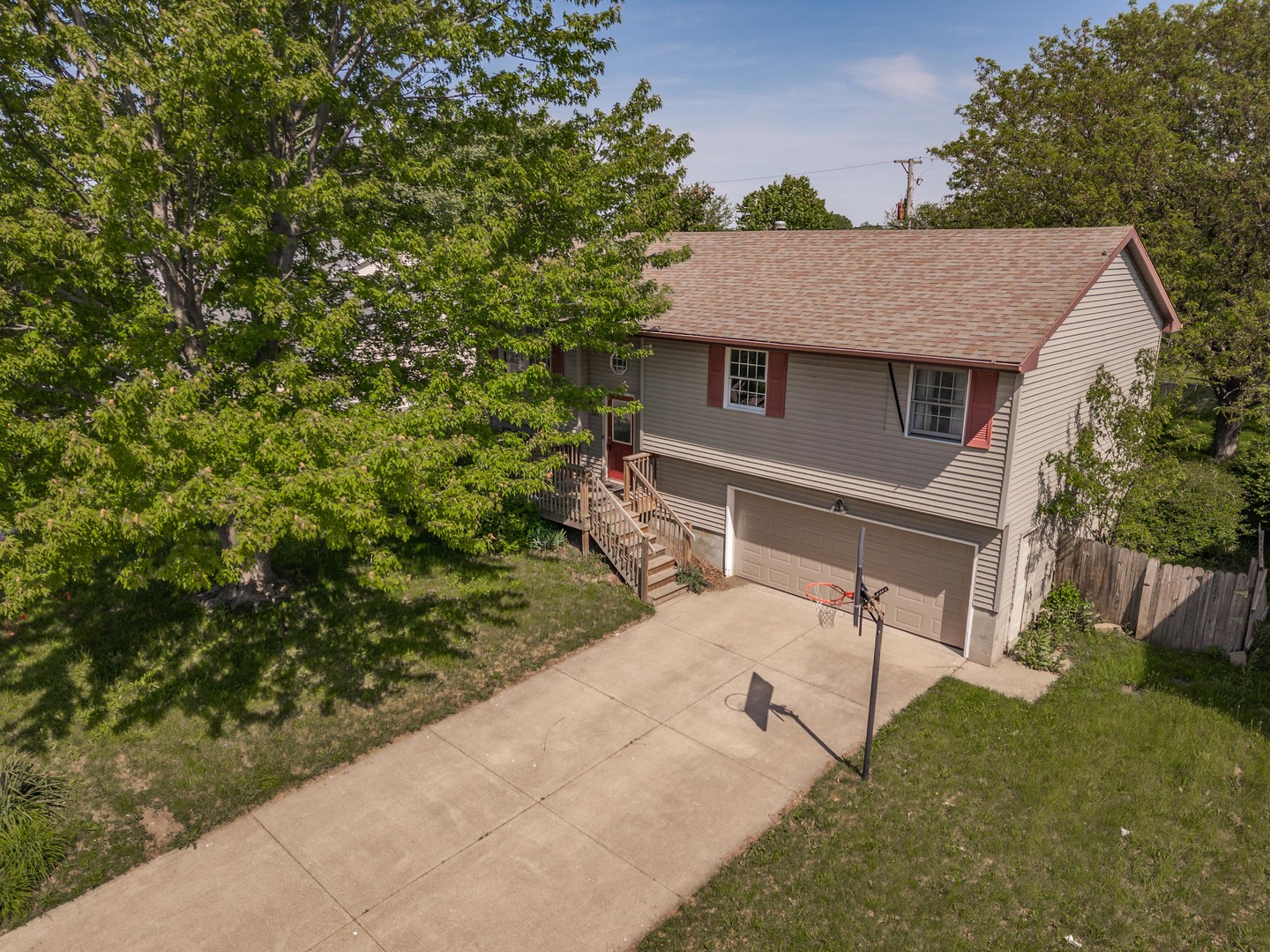 1309 W Indian Drive, Pontiac, IL 61764