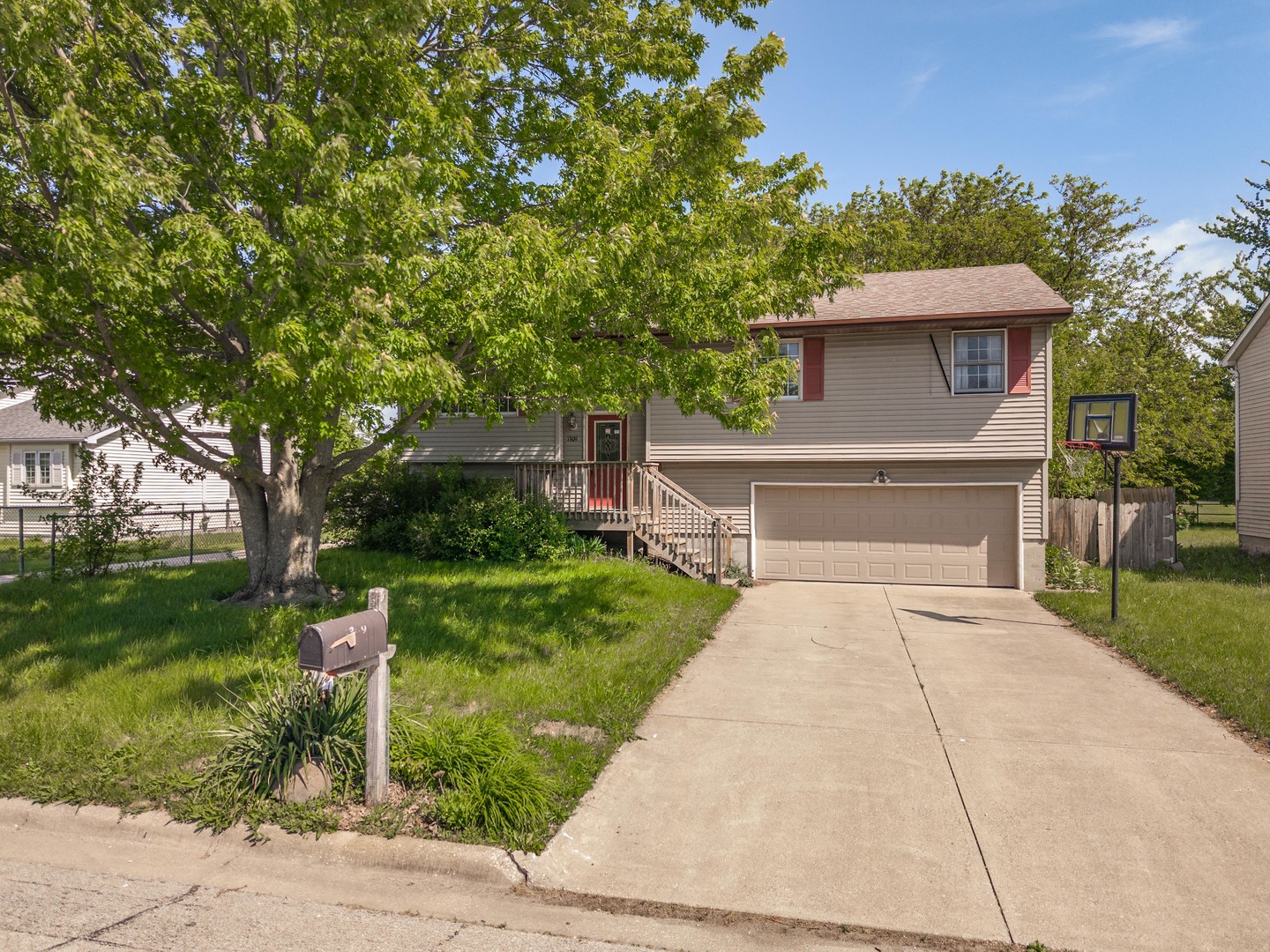 1309 W Indian Drive, Pontiac, IL 61764