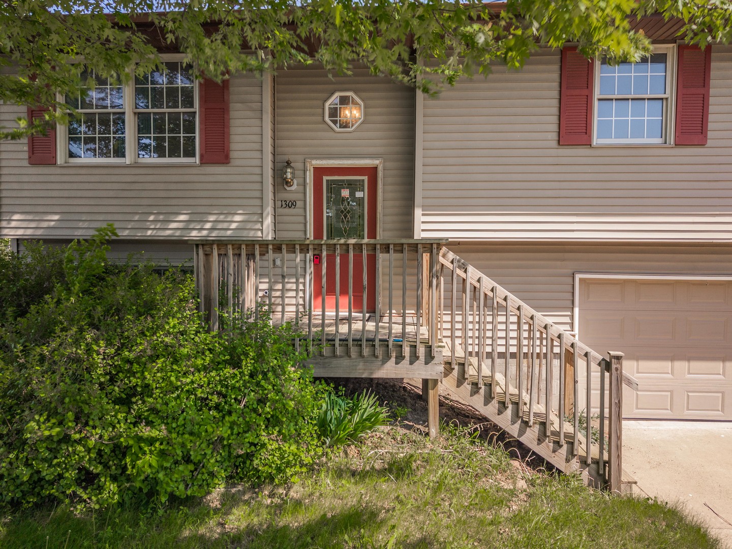 1309 W Indian Drive, Pontiac, IL 61764