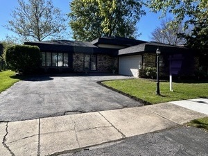 532 S Blackstone Avenue, Glenwood, IL 60425