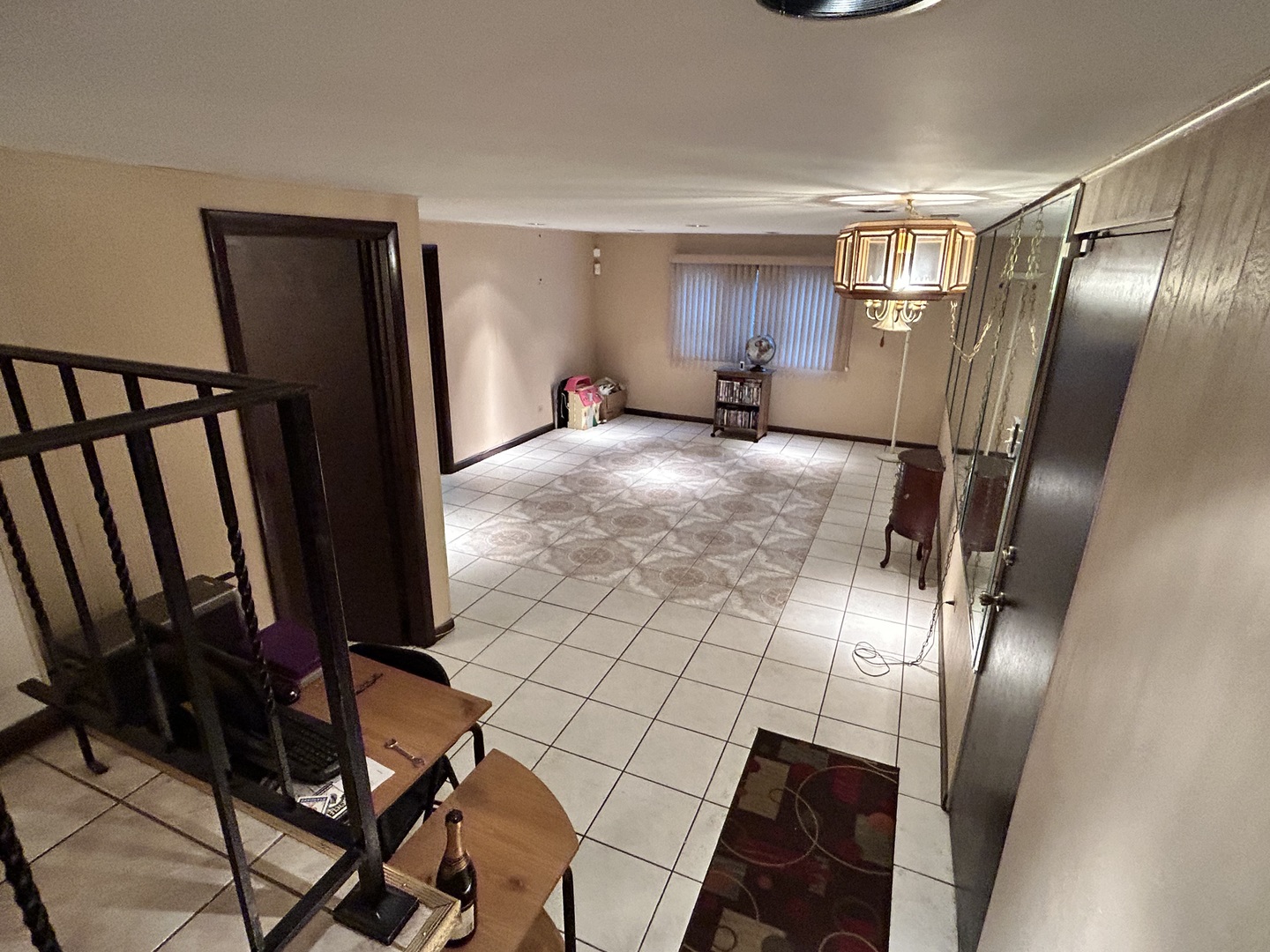 532 S Blackstone Avenue, Glenwood, IL 60425