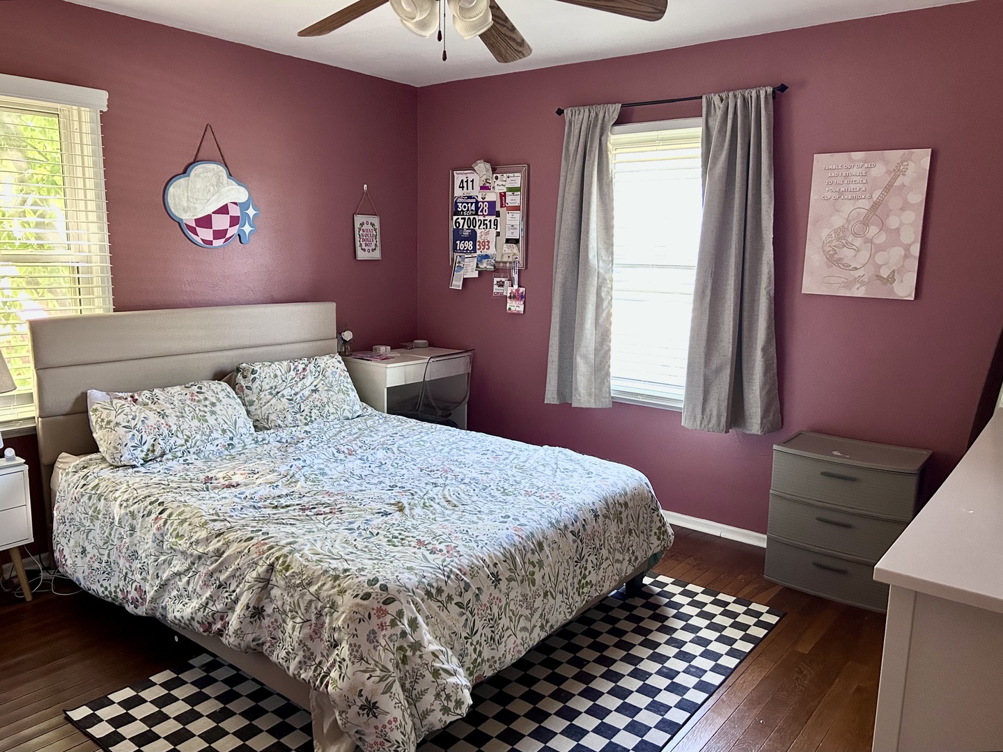 2208 W Vernon Court, Peoria, IL 61604