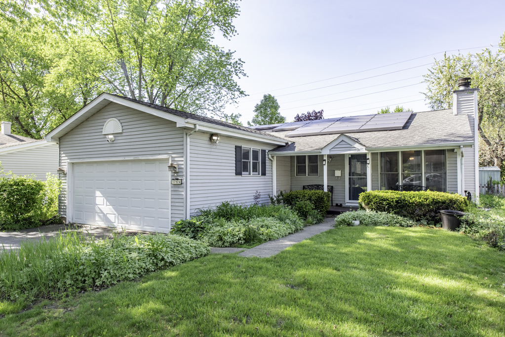 354 Heather Avenue, Grayslake, IL 60030