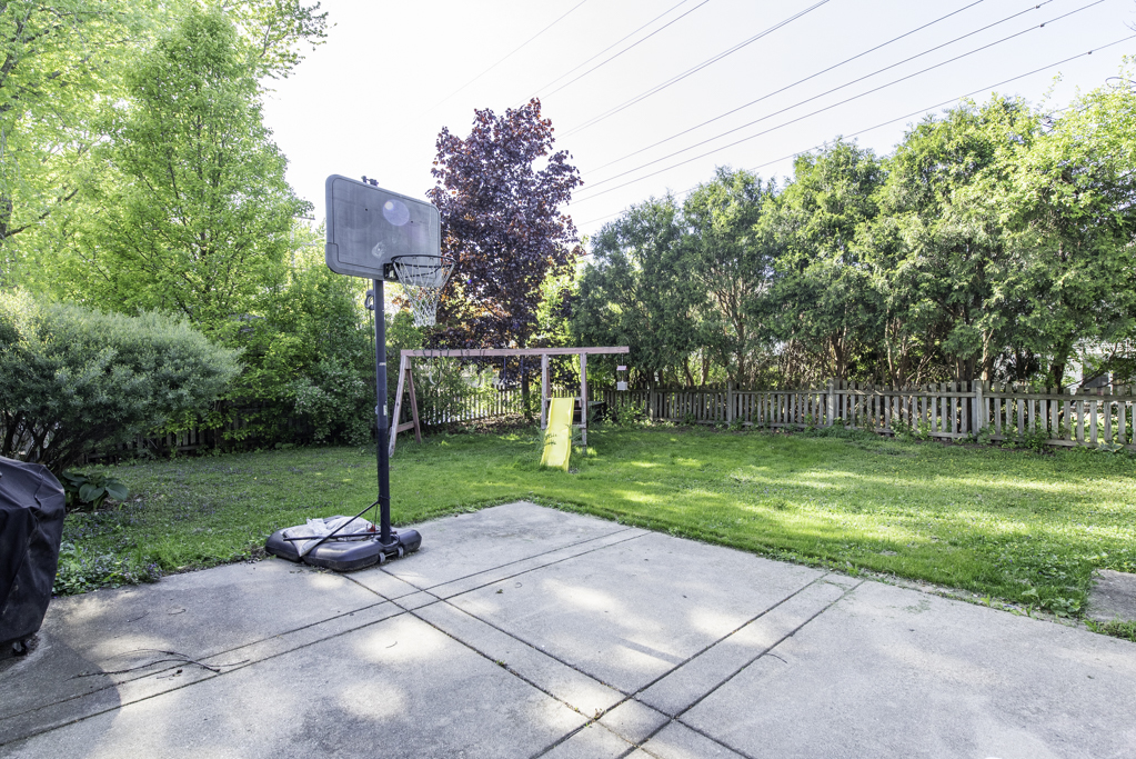 354 Heather Avenue, Grayslake, IL 60030