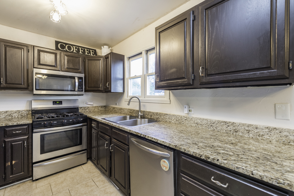 354 Heather Avenue, Grayslake, IL 60030