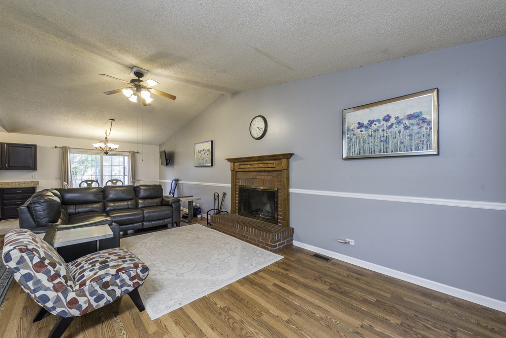 354 Heather Avenue, Grayslake, IL 60030