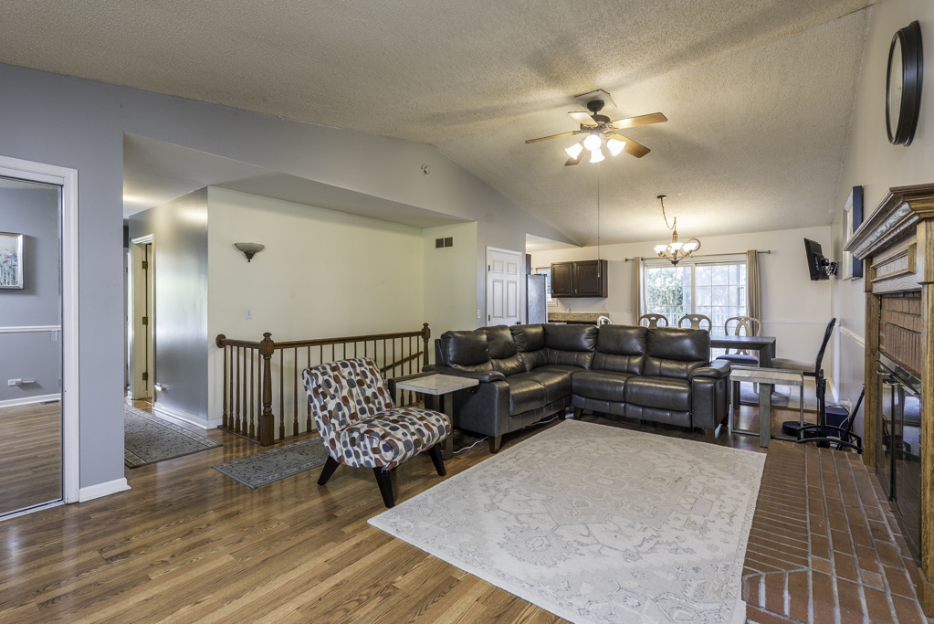 354 Heather Avenue, Grayslake, IL 60030
