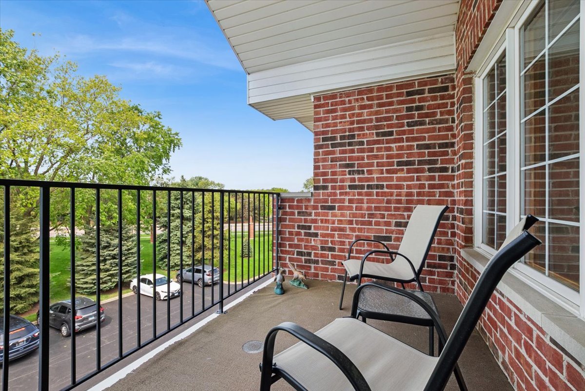 13129 Forest Ridge Drive #3C, Palos Heights, IL 60463