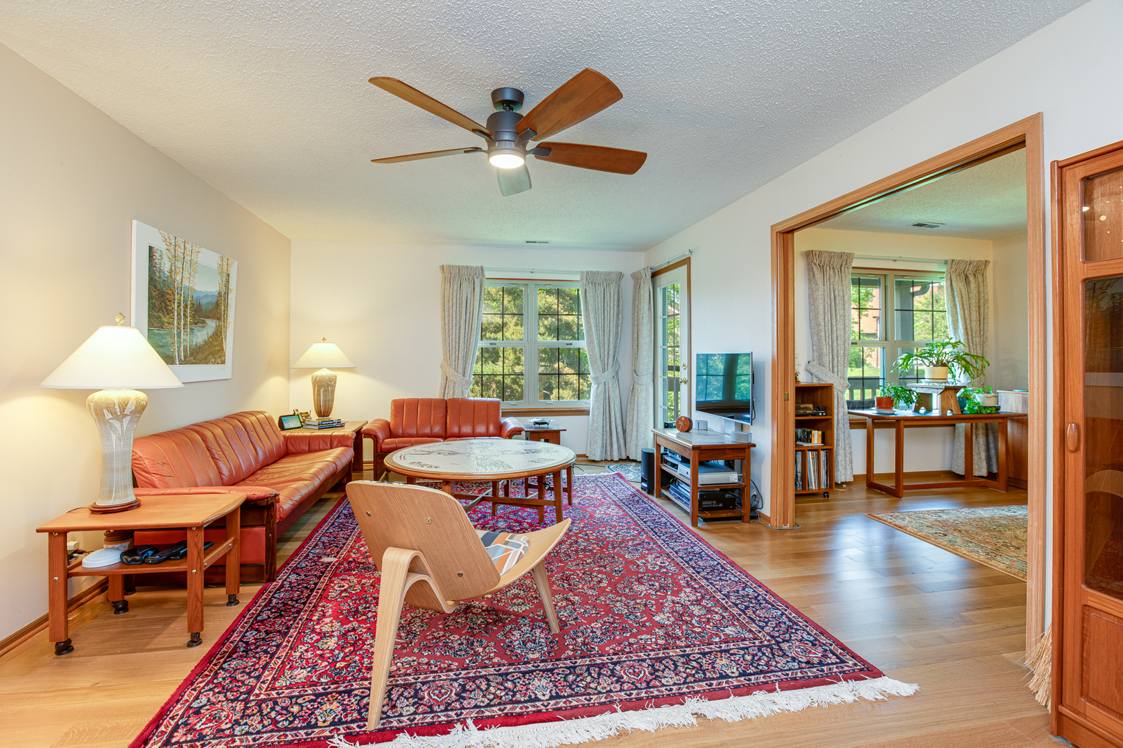 310 Carriage Way #2D, Bloomingdale, IL 60108