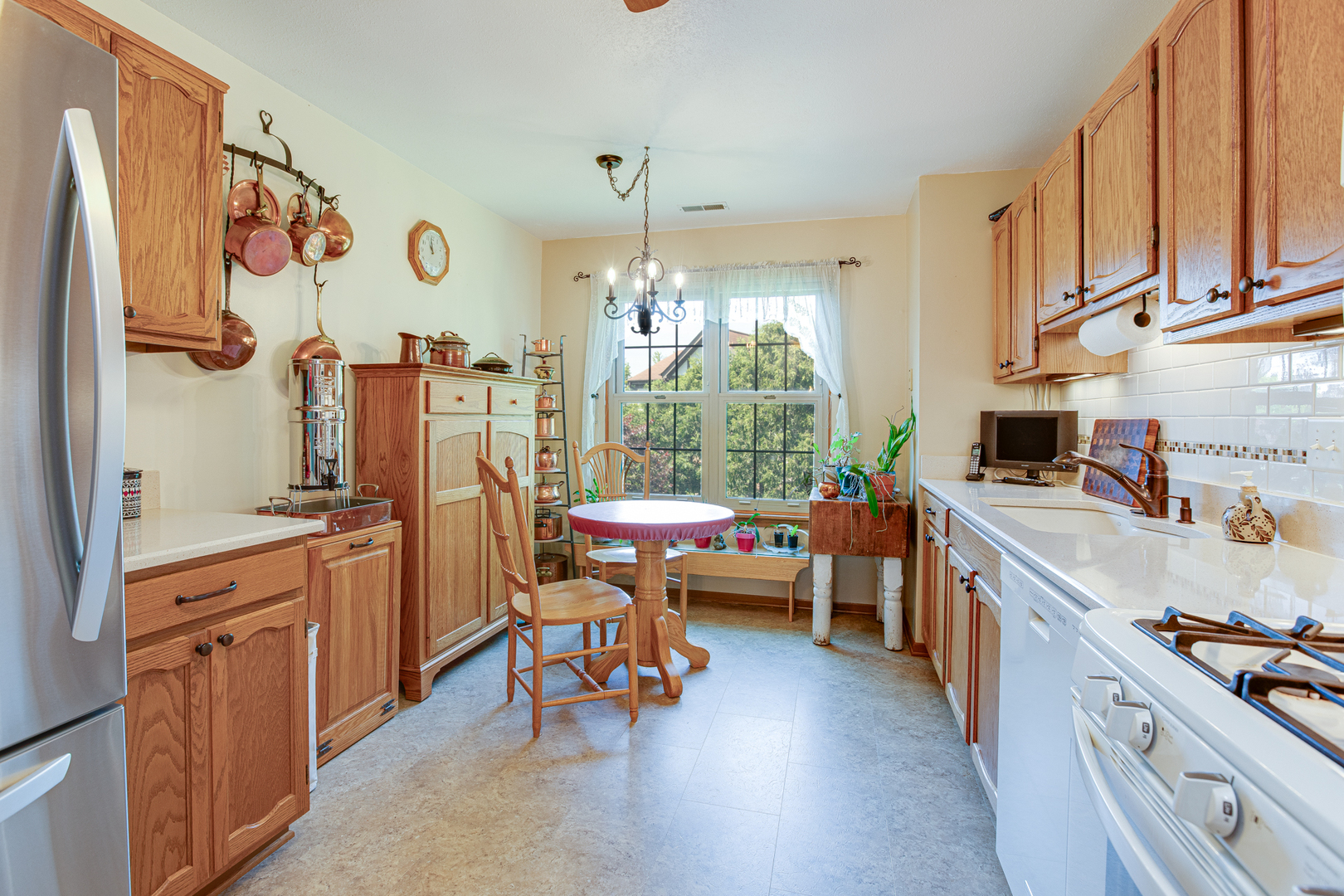 310 Carriage Way #2D, Bloomingdale, IL 60108